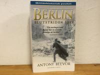 Berlin : slutstriden 1945