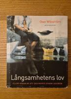 L&aring;ngsamhetens lov  eller v&aring;dan av att &aring;ka moped genom Louvren