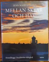 Mellan skyar och hav