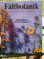 F&auml;ltbotanik : konsten att best&auml;mma v&auml;xter och anv&auml;nda floror