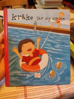 Kr&aring;ke l&auml;r sig simma