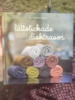 L&auml;ttstickade disktrasor : Enkla och moderna restgarnsprojekt f&ouml;r k&ouml;k och badrum