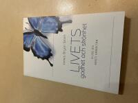 Livets godhet och sk&ouml;nhet ikl&auml;d dig Kristi karakt&auml;r