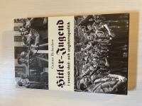 Hitler-Jugend i svensk skol- och ungdomspolitik beredskapspedagogik och demokratifostran under andra v&auml;rldskriget