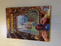 F&ouml;rsta knopboken 