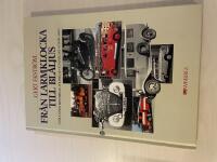 Fr&aring;n larmklocka till bl&aring;ljus ambulanser, brandbilar, polisbilar och b&auml;rgare genom &aring;ren