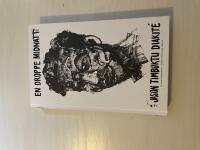 En droppe midnatt - En familjebiografi