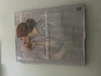 Kvinnorna i rosentr&auml;dg&aring;rden historierna, romantiken och &auml;ventyren bakom rosorna