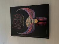 Textila juveler Sonja Hahn-Ekberg - smyckekonstn&auml;r