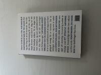 Hur man blir samtidskonstn&auml;r p&aring; tre dagar handbok med teori