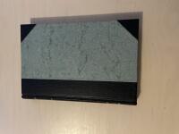 Den gl&ouml;mda Eddan