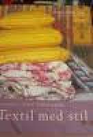 Textil med stil inred med siden, sammet, linne och spets