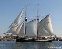 M/S Atene : ett sekel under segel