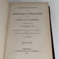 Historiske beretninger om Normanner og Angelsaxere fra Orderik Vitals kirkehistorie