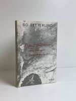 Ocks&aring; f&aring;glarna &auml;r f&aring;ngar i sorgespelet : dikter