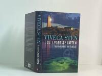 I de lugnaste vatten - [en kriminalroman fr&aring;n Sandhamn]