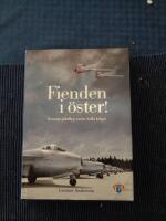 Fienden i &ouml;ster! : svenskt jaktflyg under kalla kriget