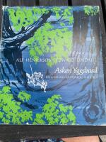 Asken Yggdrasil : en gammal gudomlig historia