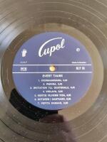 Evert Taube Sjunger (1964)