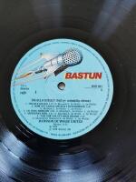 Iskalla Killen Full Av M&auml;nsklig V&auml;rme