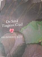 De sm&aring; tingens gud