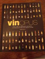 VinOpus : &ouml;ver 4000 av v&auml;rldens fr&auml;msta vinproducenter och deras viner