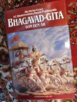 Bhagavad-gītā som den &auml;r : fullst&auml;ndig, reviderad utg&aring;va