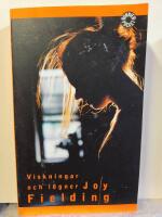 Viskningar och l&ouml;gner : roman