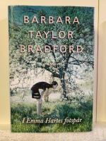 I Emma Hartes fotsp&aring;r