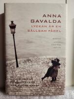 Lyckan &auml;r en s&auml;llsam f&aring;gel