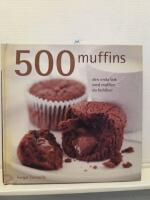 500 muffins : den enda bok med  muffins du beh&ouml;ver