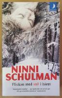 Flickan med sn&ouml; i h&aring;ret