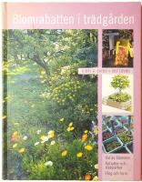 Blomrabatten i tr&auml;dg&aring;rden