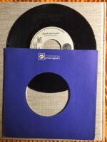 Again And Again / Too Far Gone - vinyl singel 7&rdquo;