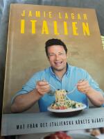 Jamie lagar Italien : en hyllning till den goda italienska maten