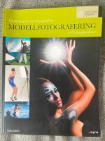 Modellfotografering : ljuss&auml;ttning f&ouml;r r&auml;tt uttryck i bilden
