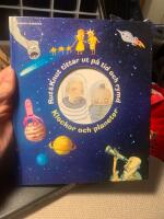 Rut & Knut tittar ut p&aring; tid och rymd : klockor och planeter