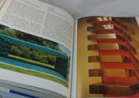 Art Today. From abstrakt Expressionism to Superrealism.