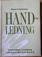 Handledning : liten handbok f&ouml;r den som arbetar med projekt, specialarbeten eller rapporter