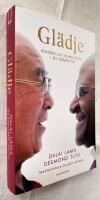 Gl&auml;dje : konsten att finna lycka i en os&auml;ker tid