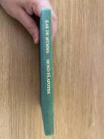 Mord p&aring; apotek : ingen deckare alls