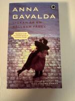 Lyckan &auml;r en s&auml;llsam f&aring;gel