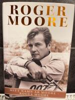 Mitt namn &auml;r Moore - Roger Moore