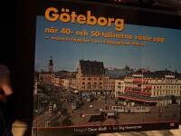 G&ouml;teborg - n&auml;r 40- och 50-talisterna v&auml;xte upp : svartvita flygbilder fr&aring;n stadsbyggandet 1946-63