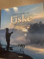 Prismas stora bok om fiske : Sportfiskets historia. Fiskens milj&ouml;. Spinn & haspelfiske. Mete. Flugfiske. Trolling. Isfiske. Sp&ouml;byggnad. Sportfiskarens kokbok