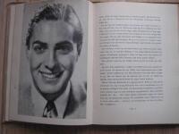 Hollywood Tusen och Tv&aring; N&auml;tter