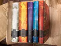 Sagan om klanen Otori 1-5 komplett serie 1. &Ouml;ver n&auml;ktergalens golv 2. P&aring; en kudde av gr&auml;s 3. Under lysande m&aring;ne 4. Vid h&auml;gerns skarpa skri 5. Och himlens vida v&auml;v