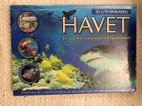 Havet : en resa fr&aring;n vattenytan till havsbottnen