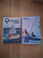 1) Kryss, sl&ouml;r, l&auml;ns : vi l&auml;r oss segla och  2) Optimist segling 