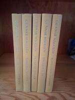 1) M&ouml;te med Europa : Paris-London-Moskva-Gen&egrave;ve-Berlin, 1926-1940 2) Samtida vittne 1940-1945 3) Fredens v&auml;gar 1945-1950 4) Engelska &aring;r 1950-1960 5) Minnen inf&ouml;r framtiden 1961-1971